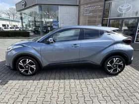 Toyota C hr (2023) thumbnail 2
