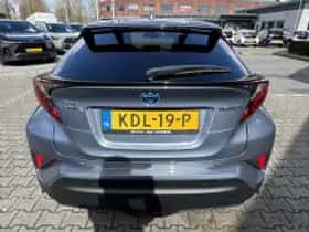 Toyota C hr (2023) thumbnail 4