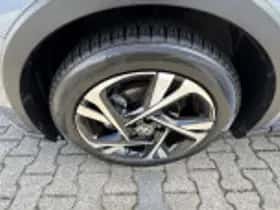Toyota C hr (2023) thumbnail 47