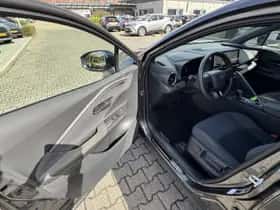 Toyota C hr (2024) thumbnail 18