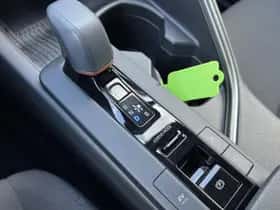 Toyota C hr (2024) thumbnail 39