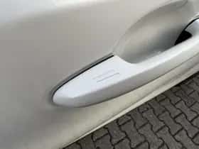 Toyota RAV4 (2022) thumbnail 16