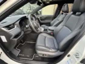 Toyota RAV4 (2022) thumbnail 49