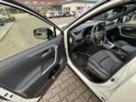 Toyota RAV4 (2022) thumbnail 53