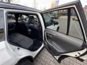 Toyota RAV4 (2022) thumbnail 59