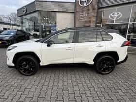 Toyota RAV4 (2022) thumbnail 8