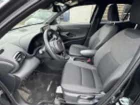 Toyota Yaris Cross (2025) thumbnail 40