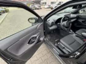 Toyota Yaris Cross (2025) thumbnail 45