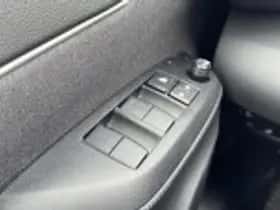 Toyota Yaris Cross (2025) thumbnail 47