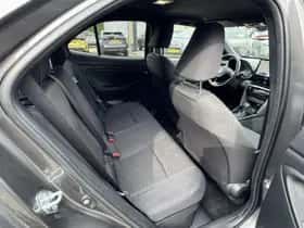Toyota Yaris Cross (2025) thumbnail 17