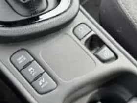 Toyota Yaris Cross (2025) thumbnail 61