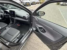 Toyota Yaris Cross (2025) thumbnail 27