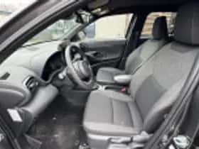 Toyota Yaris Cross (2025) thumbnail 45