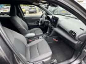 Toyota Yaris Cross (2025) thumbnail 50