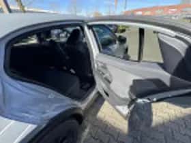 Toyota C hr (2026) thumbnail 56