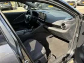 Toyota C hr (2025) thumbnail 56