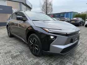 Toyota bZ4X (2026) thumbnail 16