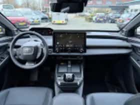 Toyota bZ4X (2026) thumbnail 58