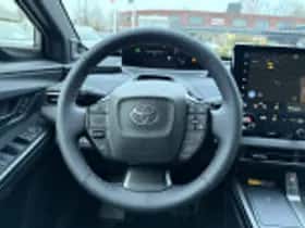 Toyota bZ4X (2026) thumbnail 63