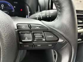 Toyota Yaris Cross (2025) thumbnail 24