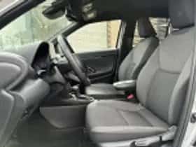 Toyota Yaris Cross (2025) thumbnail 47