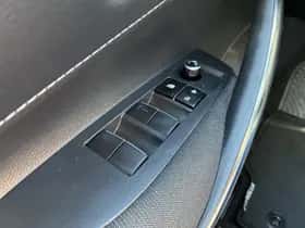 Toyota Corolla (2023) thumbnail 25