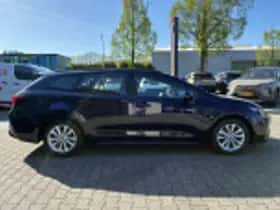 Toyota Corolla (2023) thumbnail 43