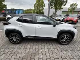 Toyota Yaris Cross (2025) thumbnail 12