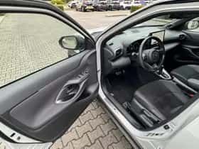 Toyota Yaris Cross (2025) thumbnail 22