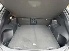 Toyota Yaris Cross (2025) thumbnail 25
