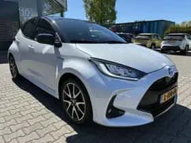 Toyota Yaris (2021) thumbnail 12