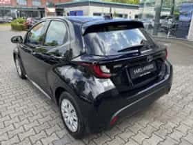 Toyota Yaris (2026) thumbnail 3