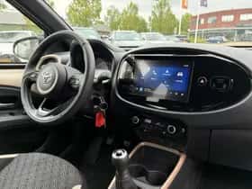 Toyota Aygo X (2025) thumbnail 9
