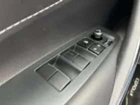 Toyota Corolla (2024) thumbnail 58