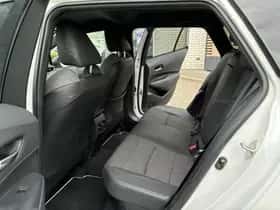 Toyota Corolla (2024) thumbnail 77