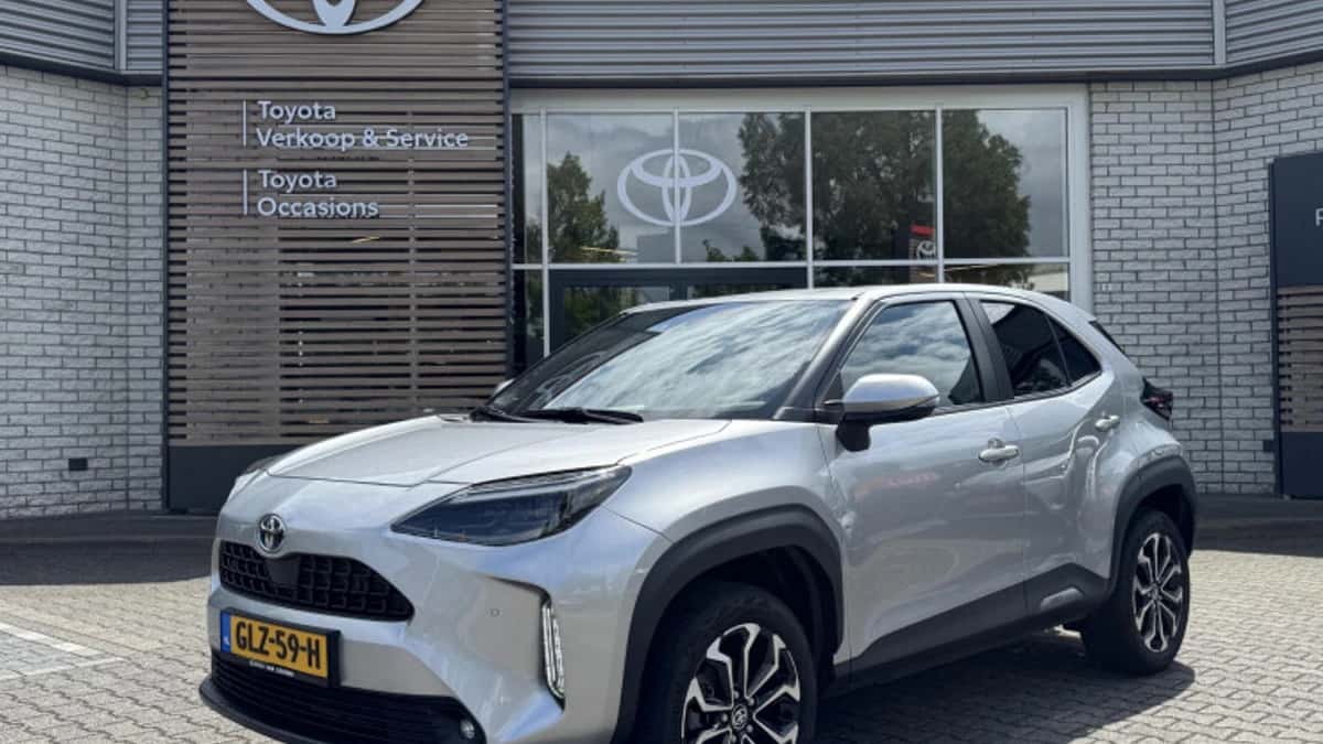 Toyota Yaris Cross (2024) — foto 1