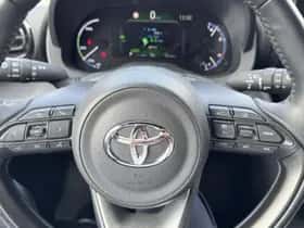 Toyota Yaris Cross (2024) thumbnail 31
