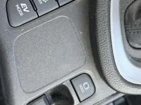 Toyota Yaris Cross (2024) thumbnail 40