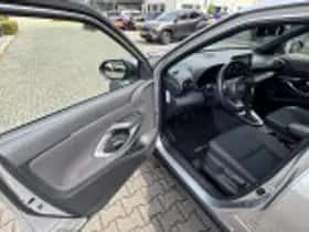Toyota Yaris Cross (2024) thumbnail 53