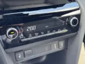 Toyota Yaris Cross (2024) thumbnail 72