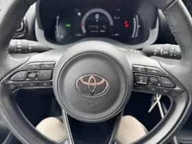 Toyota Yaris (2025) thumbnail 25