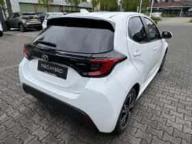 Toyota Yaris (2025) thumbnail 5