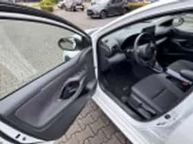 Toyota Yaris (2025) thumbnail 45