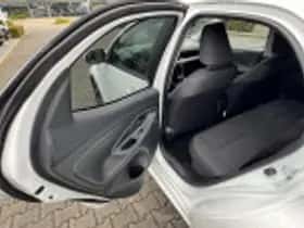 Toyota Yaris (2025) thumbnail 49