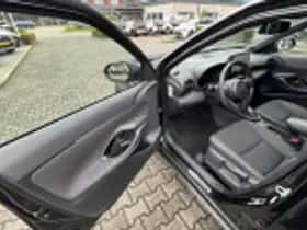 Toyota Yaris Cross (2025) thumbnail 53