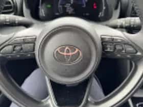 Toyota Yaris Cross (2025) thumbnail 61