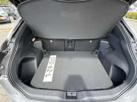 Toyota Yaris Cross (2024) thumbnail 25