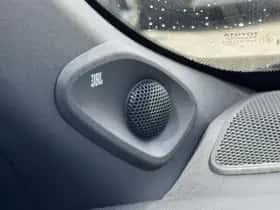Toyota Yaris Cross (2024) thumbnail 32