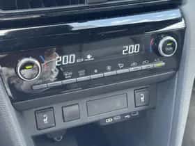 Toyota Yaris Cross (2024) thumbnail 40