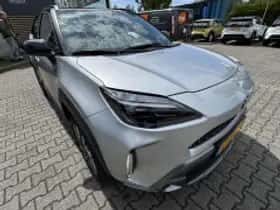 Toyota Yaris Cross (2024) thumbnail 5